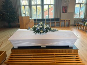 Seurakuntien hautauskulut ovat nousseet — mitä hinnankorotukset tarkoittavat omaisille 3